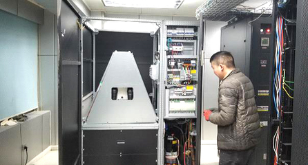 审计厅主机房精密空调更换圆满完成，信息系统运行维护服务保障有力